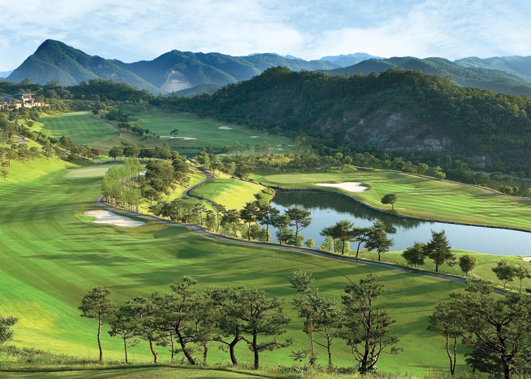 LAKE COURSE