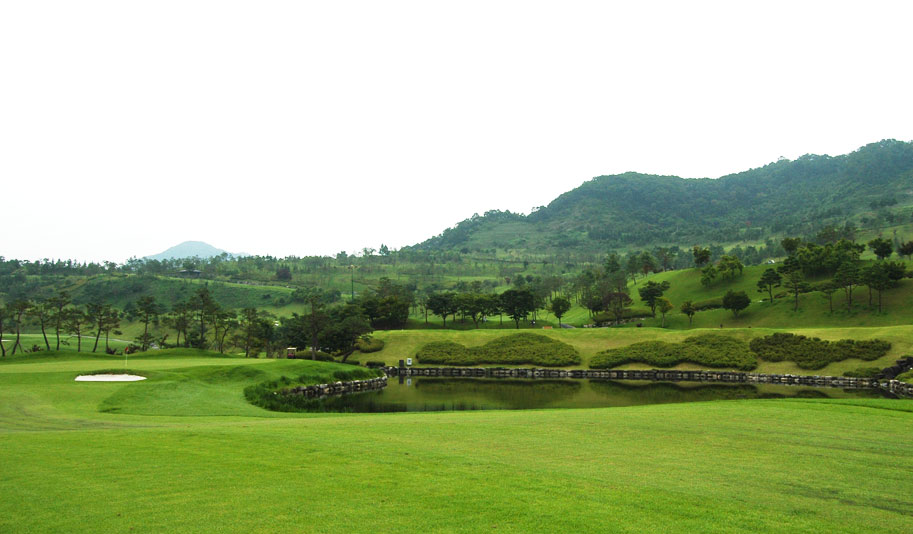 VALLEY 1HOLE 02