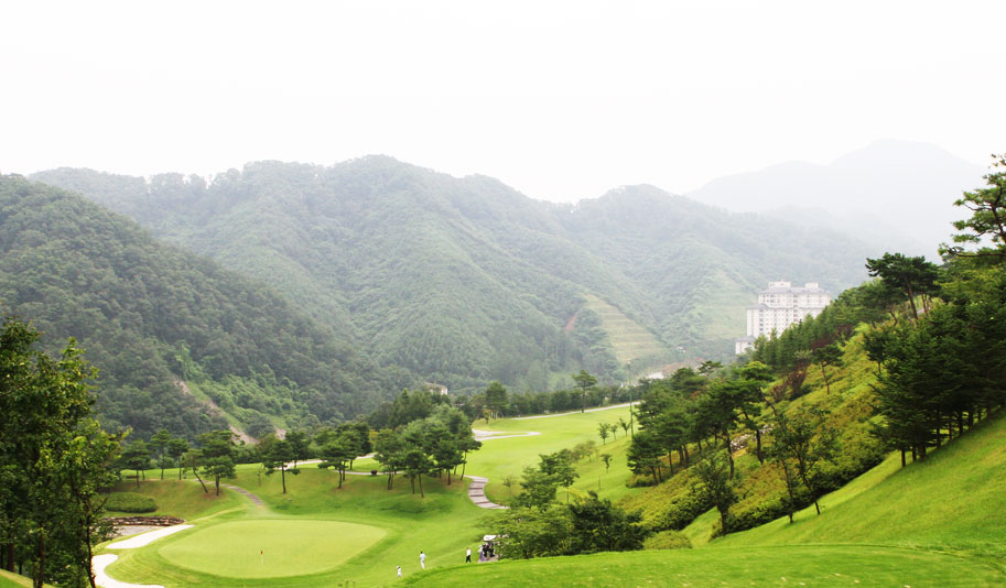 VALLEY 2HOLE 01