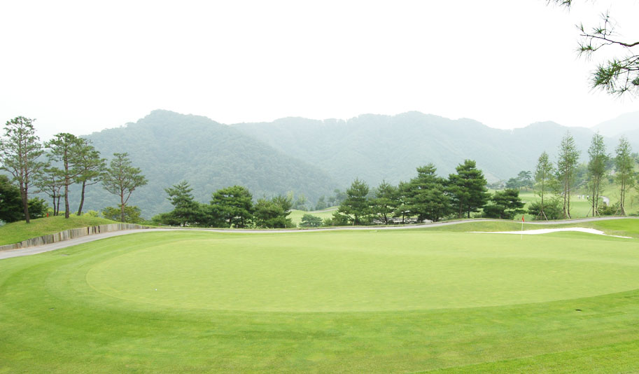 VALLEY 8HOLE 03
