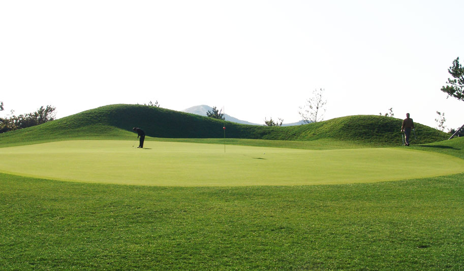 LAKE 3 HOLE 02